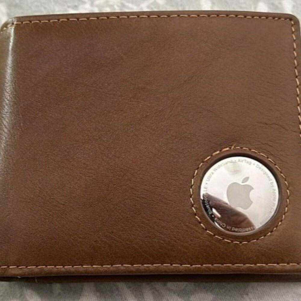 Mens Wallet With AirTag Holder, Bifold Leather (AirTag NOT Included)